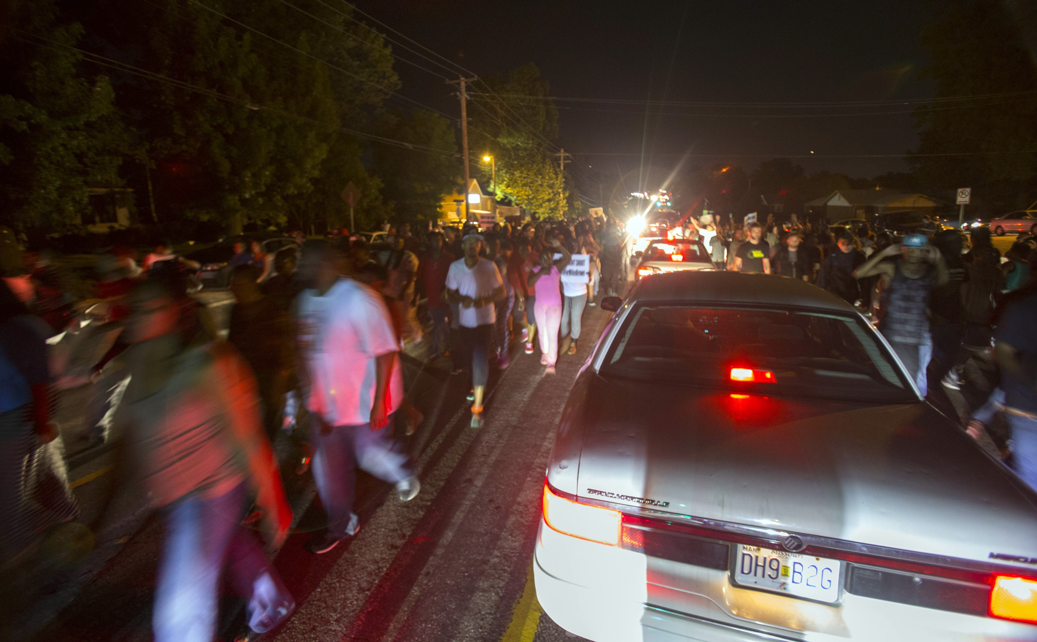 Εκτός ελέγχου η κατάσταση στο Μισούρι – Η αστυνομία πυροβολεί στο ψαχνό