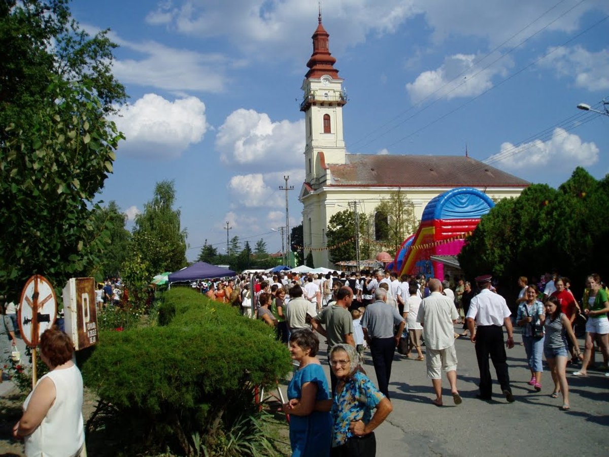 210 χρόνια αρμονικής συμβίωσης Ρουμάνων και Σλοβάκων στην πόλη Ναντλάκ