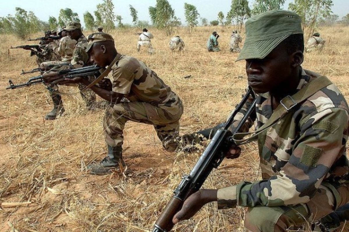 Νιγηρία: “Δεκάδες νεκροί” σε συγκρούσεις ανάμεσα στο στρατό και ισλαμιστές