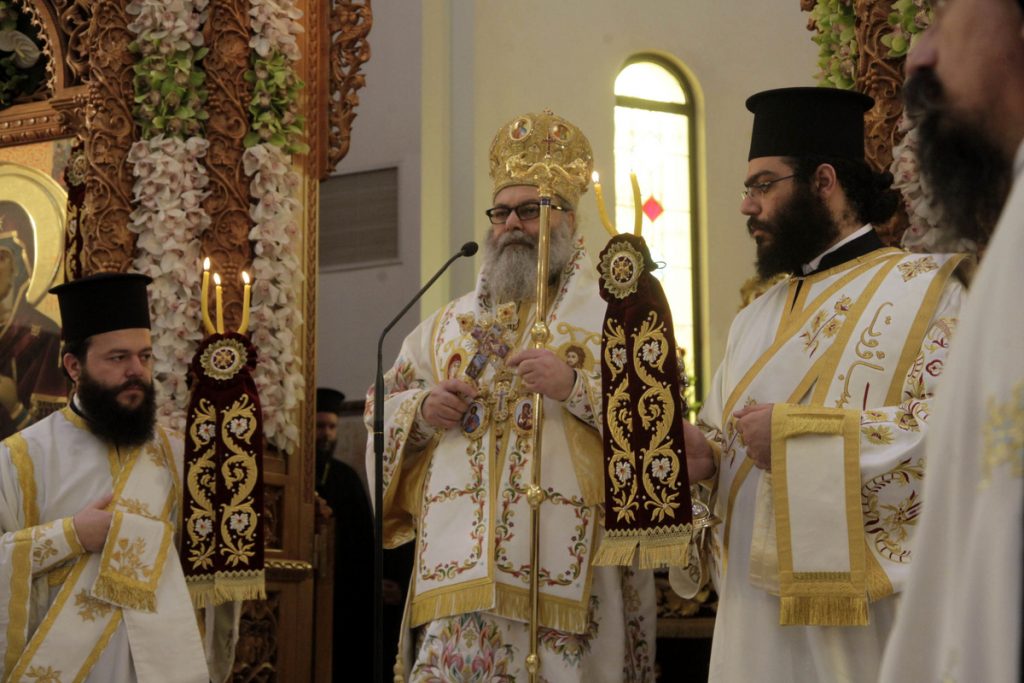 Έπεσε ο Πατριάρχης Αντιοχείας – Κινδύνεψε να χάσει το μάτι του