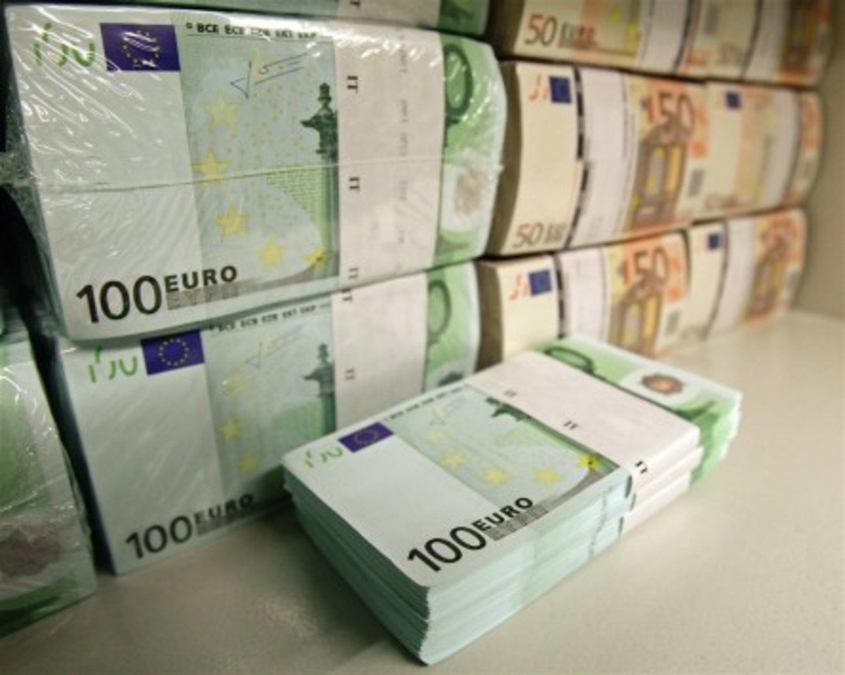 Άλλα 165 εκατ. ευρώ από εβδομάδα σε 250.000 δικαιούχους του κοινωνικού μερίσματος