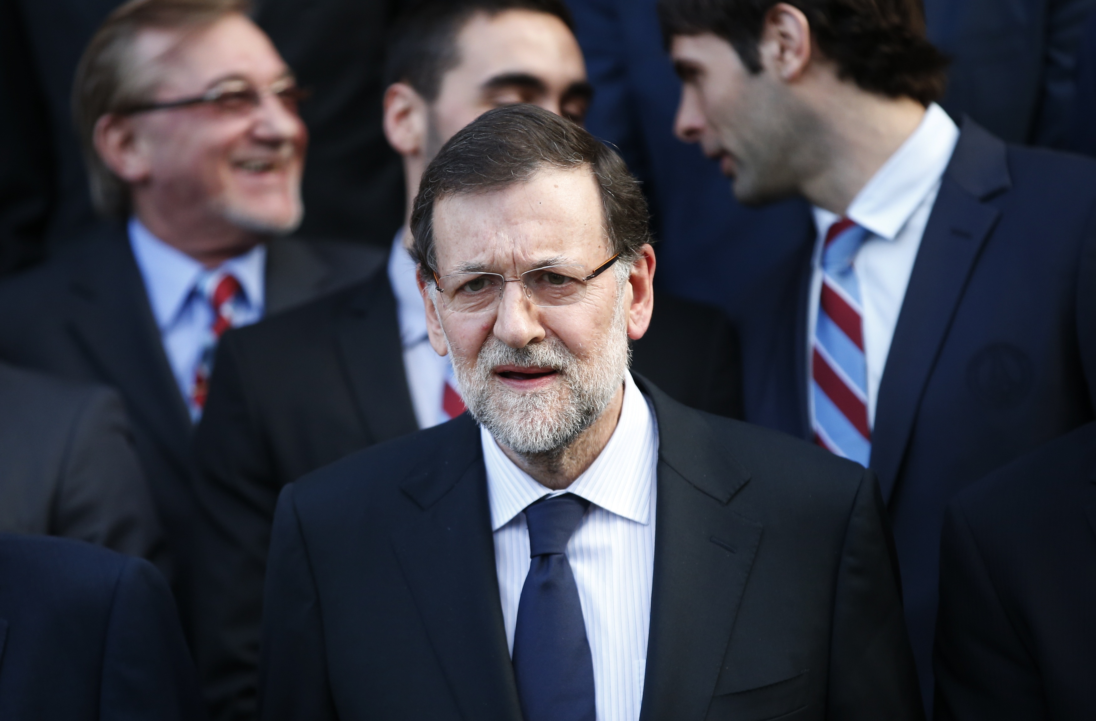 Η ΕΕ διαψεύδει: Δεν δίνουμε παράταση στην Ισπανία για τη μείωση του ελλείμματός της