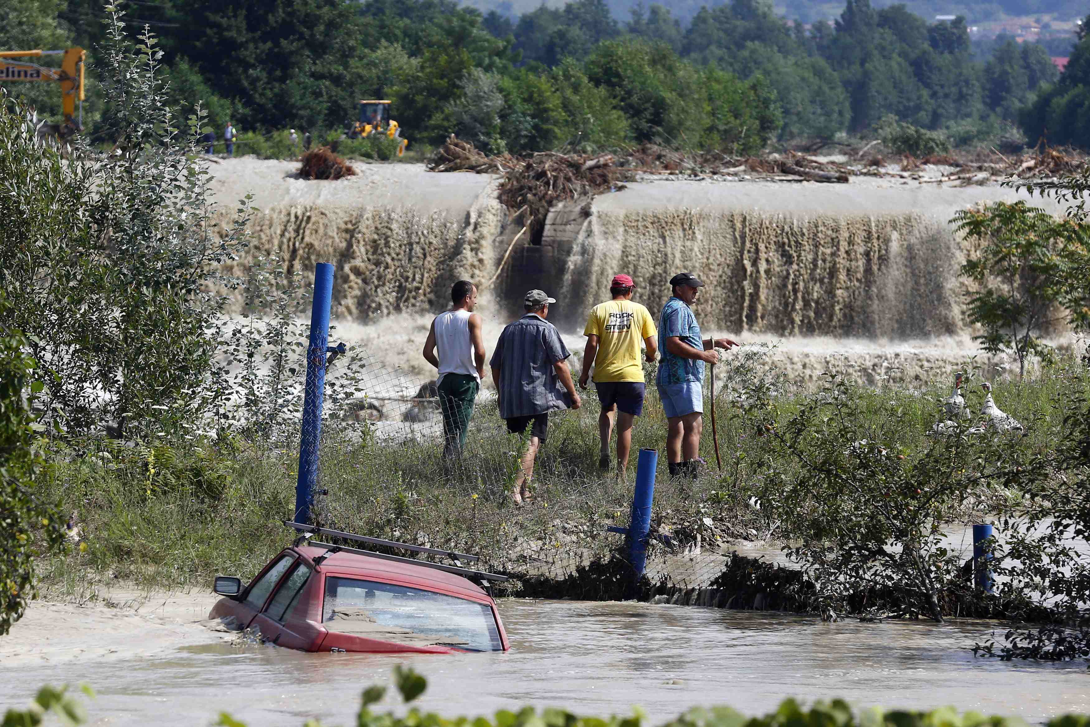 Δύο νεκροί στη Ρουμανία από τις πλημμύρες