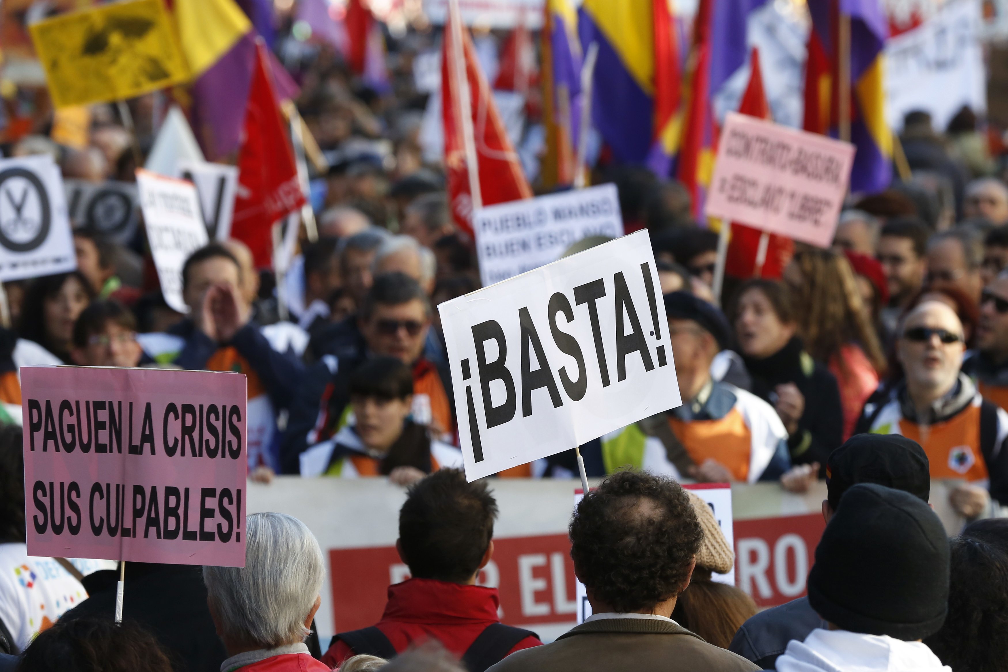 Ισπανία: Αυστηρές ποινές για διαδηλωτές