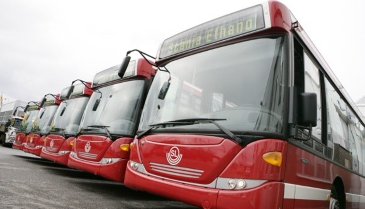 “Παρέλυσε” η Σουηδία! Γιατί απεργούν οι οδηγοί λεωφορείων;