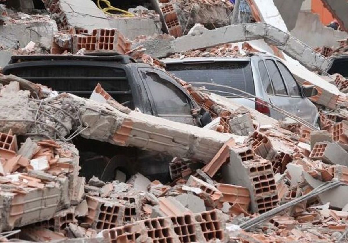 Έξι νεκροί και 19 τραυματίες από κατάρρευση διώροφου κτιρίου στη Βραζιλία (VIDEO)