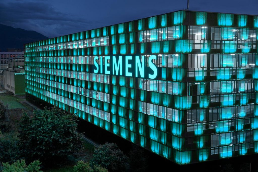 Εξαγορά μαμούθ που υπερβαίνει τα 7 δισεκατομμύρια από τη Siemens
