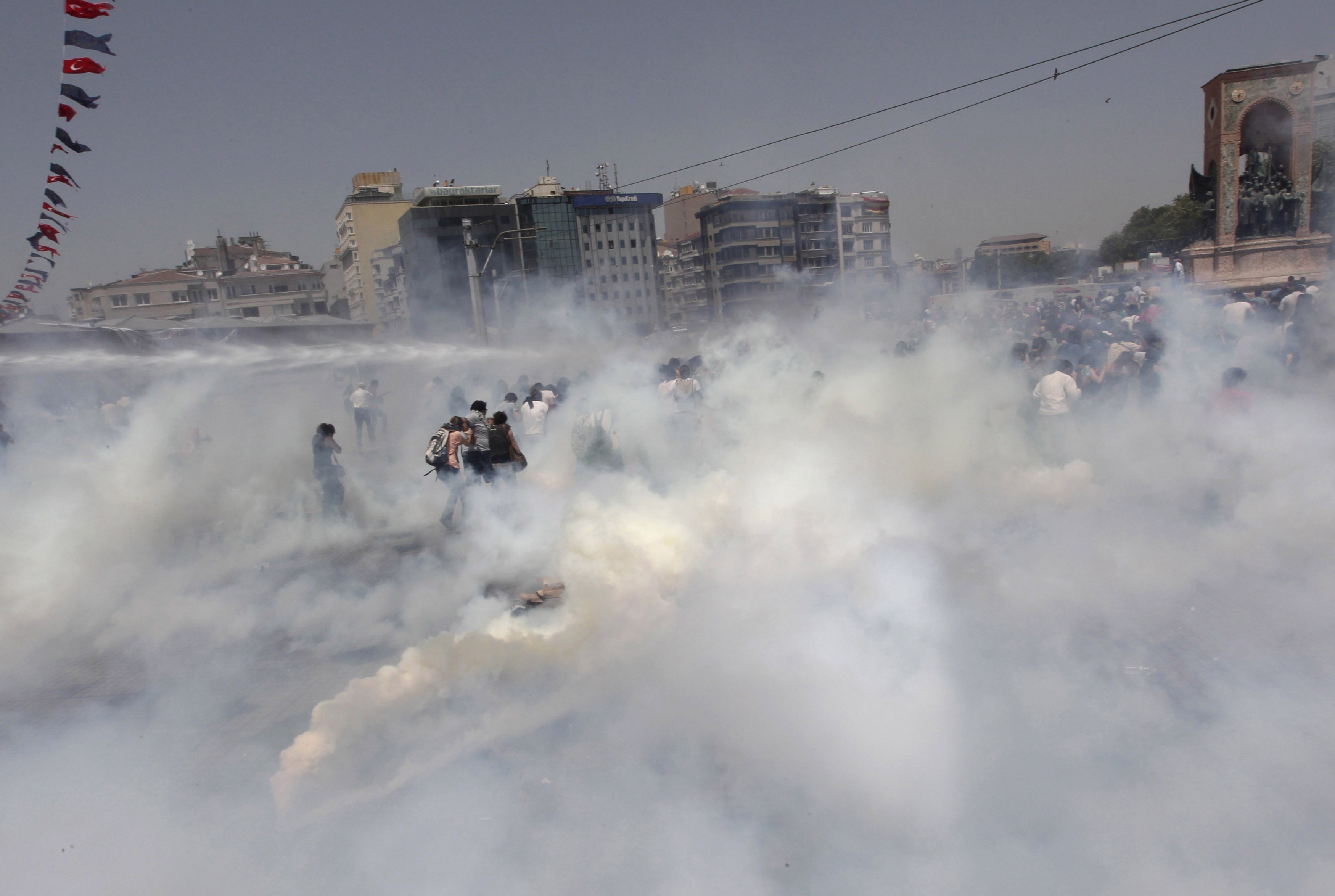 Άγρια καταστολή διαδηλώσεων στην Τουρκία – ΦΩΤΟ