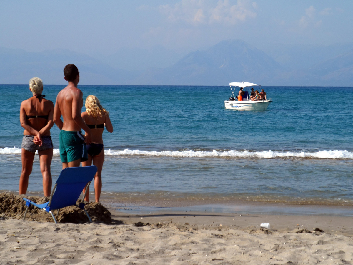 “Απόβαση” Αυστριακών στα ελληνικά νησιά – Επιστροφή στην κορυφή των προτιμήσεων