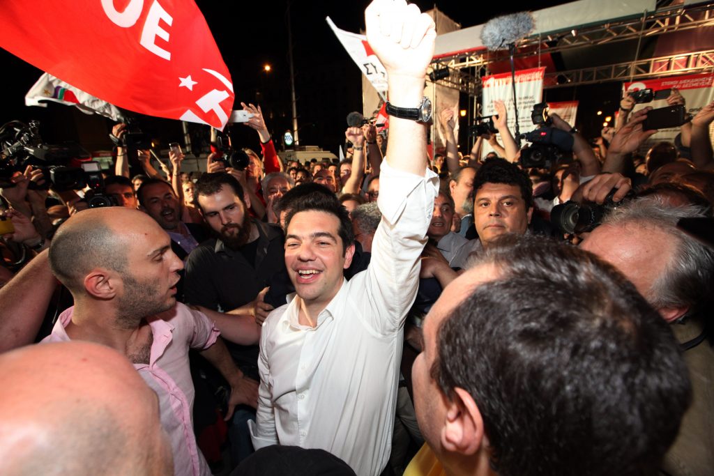 Ο ανασχηματισμός έγινε γιατί ο Τσίπρας περιμένει να αναλάβει την κυβέρνηση”