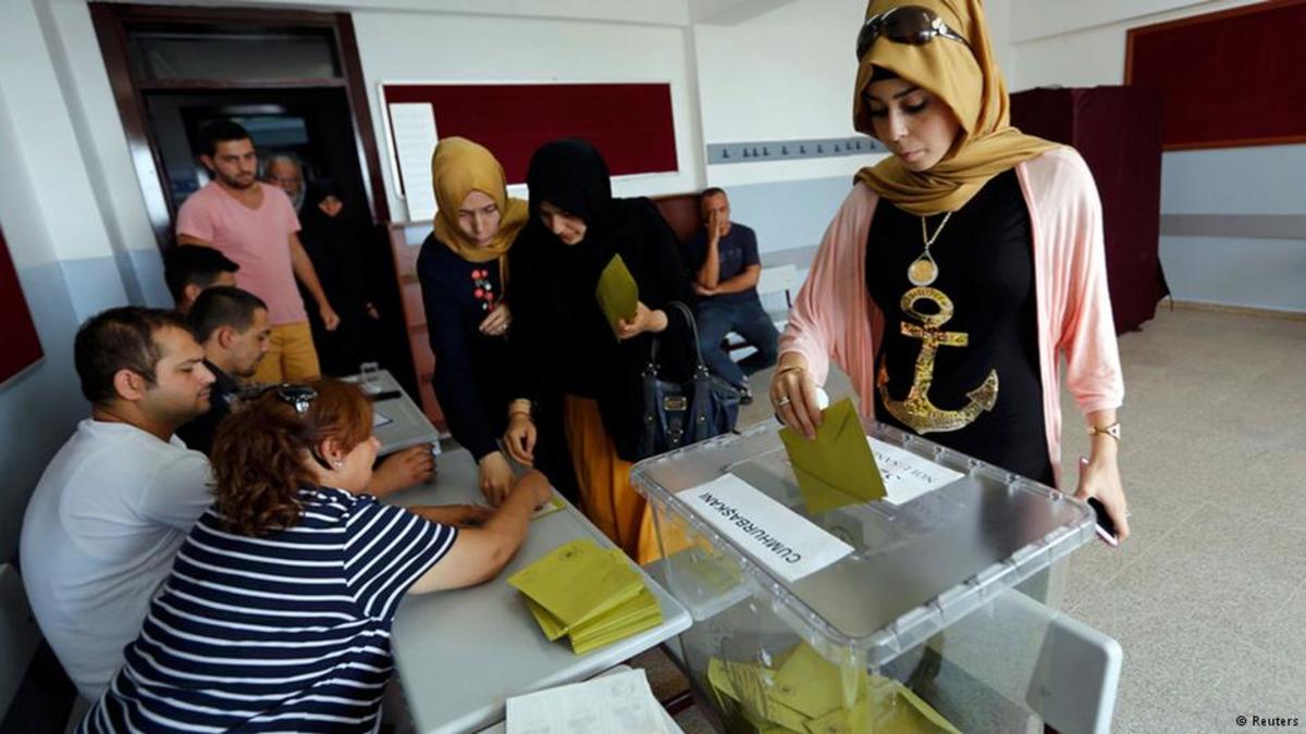 Τεράστια η προσέλευση στις Τουρκικές εκλογές