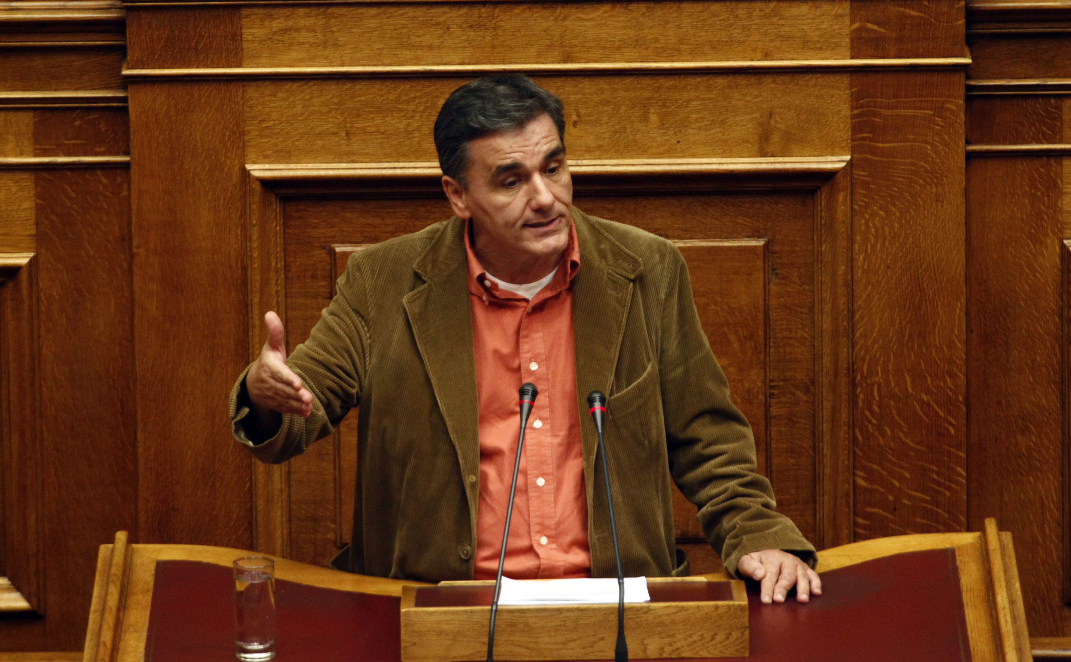 Έκπληξη στον ΣΥΡΙΖΑ από τον Τσακαλώτο: “Έχει δίκιο ο Στουρνάρας”