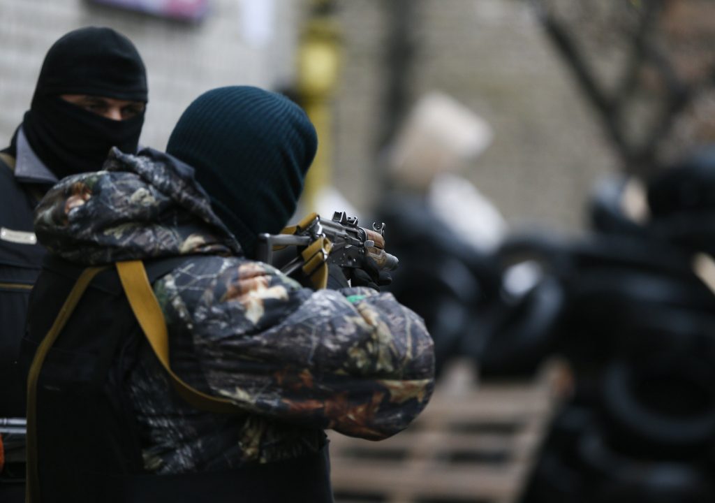 Βάφεται στο αίμα η Ουκρανία – Δύο νεκροί και 5 τραυματίες