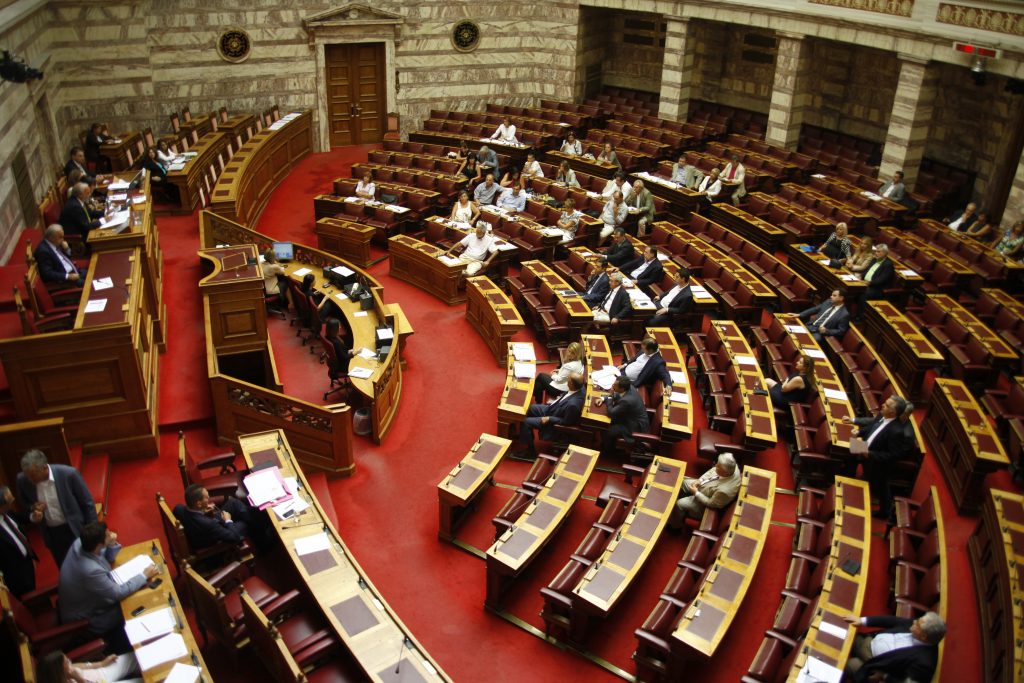 Ξεκίνησε στη Βουλή η συζήτηση του νομοσχεδίου για το νέο Λύκειο
