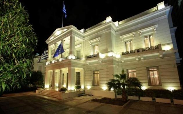 147.000 ευρώ για “φουλάρια και γραβάτες για την ελληνική προεδρία στην ΕΕ