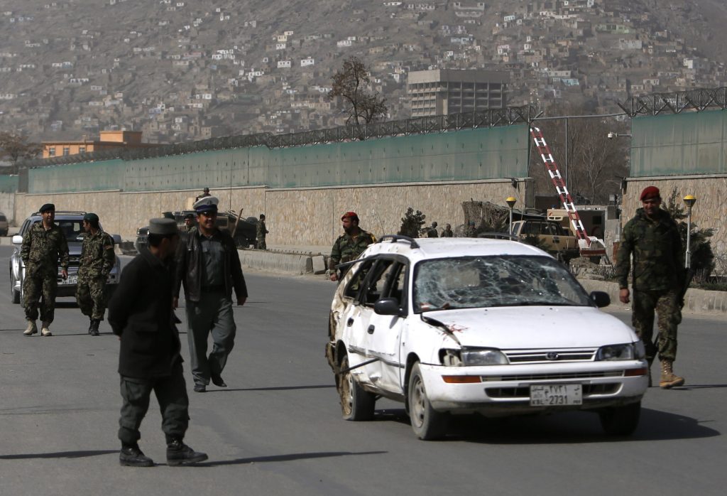 Καμπούλ: Επίθεση αυτοκτονίας στη διάρκεια επίσκεψης του υπουργού Αμυνας των ΗΠΑ