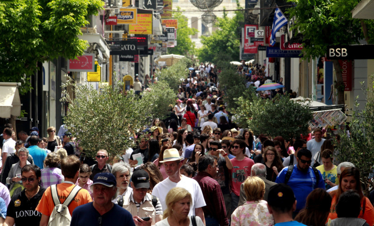 Λίγο φως και μεγάλες αβεβαιότητες στην οικονομία