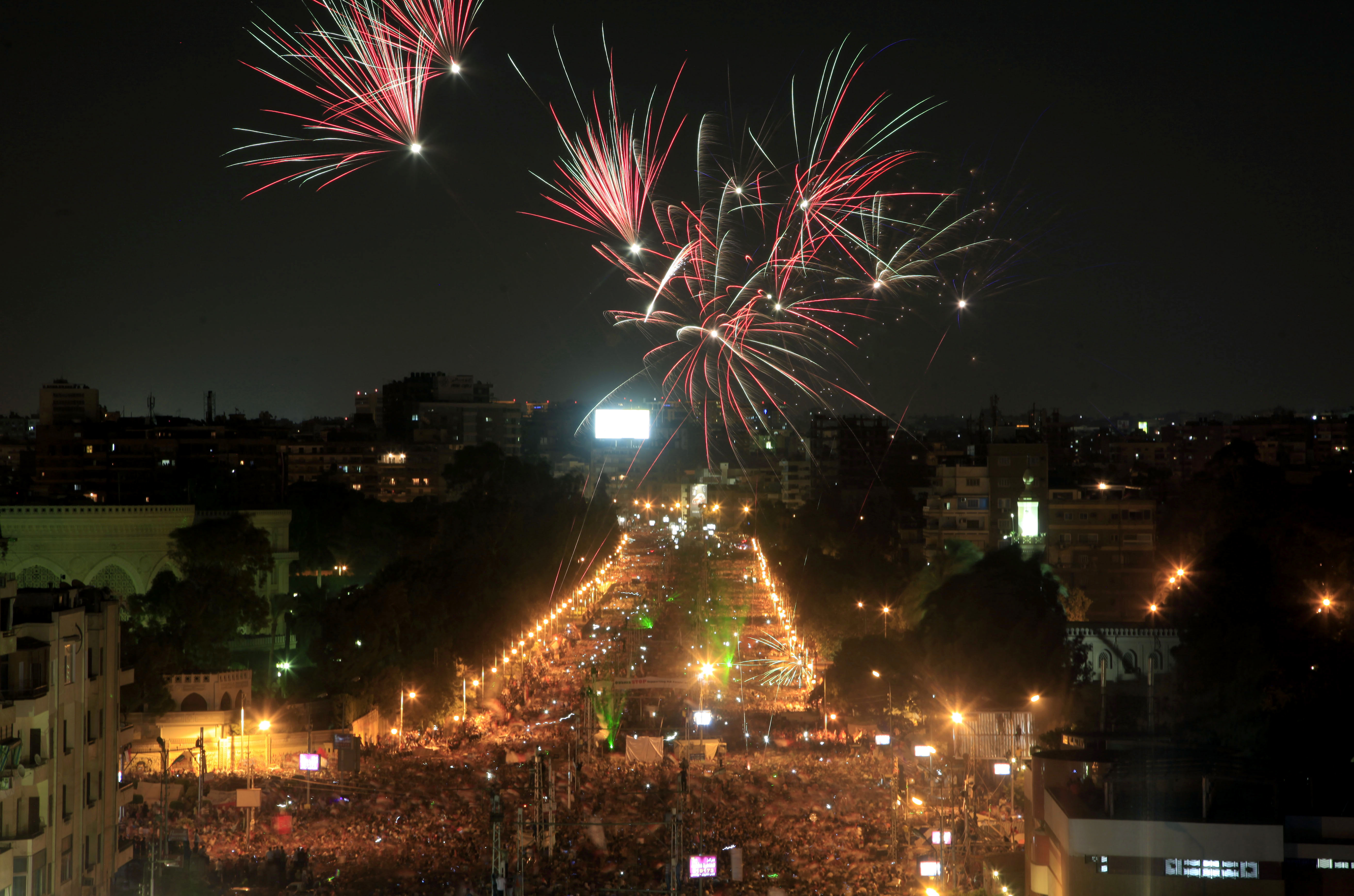 Ενωτικό μήνυμα από τον στρατό της Αιγύπτου μετά το πραξικόπημα – Ο Μόρσι δεν είναι πλέον πρόεδρος και θα γίνουν νέες εκλογές