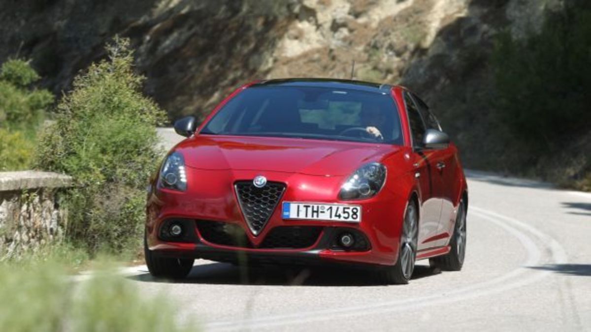 Η Alfa Romeo βάζει στο “ψυγείο” τις νέες MiTo και Giulietta