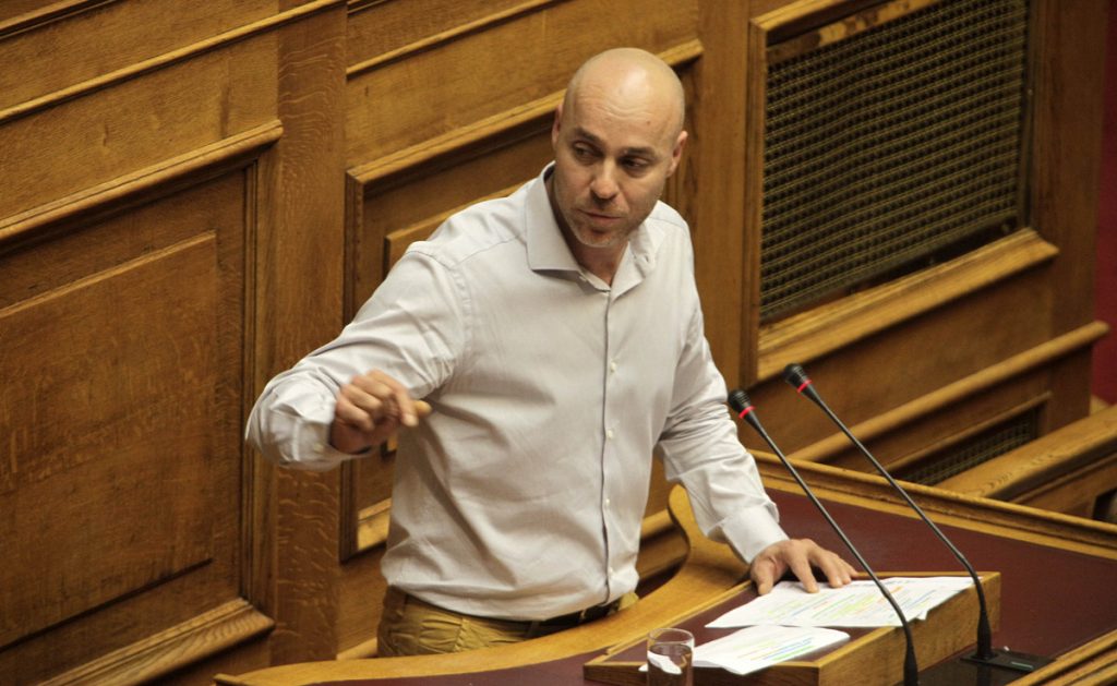 Ποτάμι: Η κυβέρνηση κλείνει τα μάτια στον παράνομο τζόγο