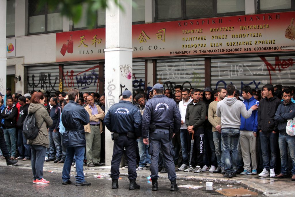 Αστυνομικοί κατέληξαν στο νοσοκομείο, ύστερα από επίθεση αλλοδαπών