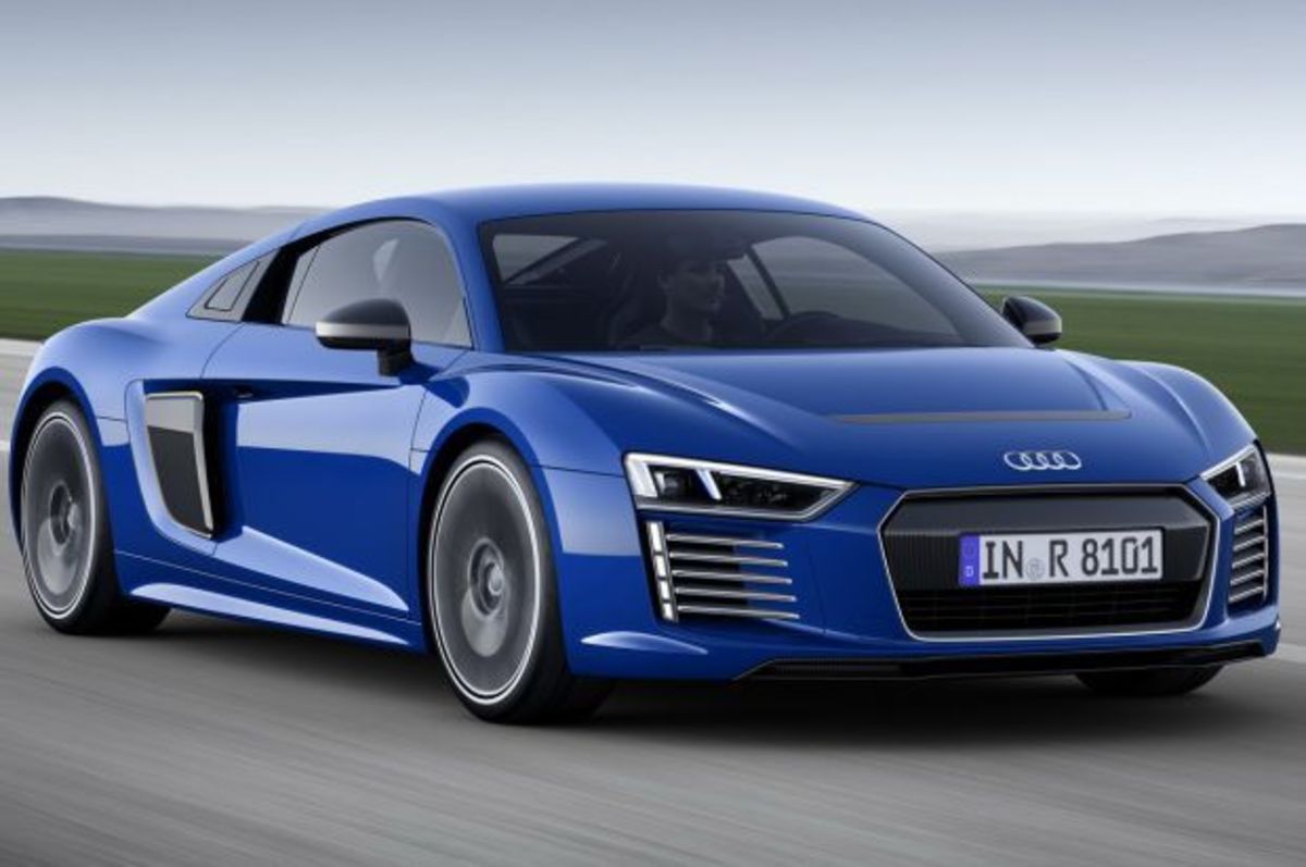 Νέο Audi R8 e-tron: Ηλεκτρικά όνειρα