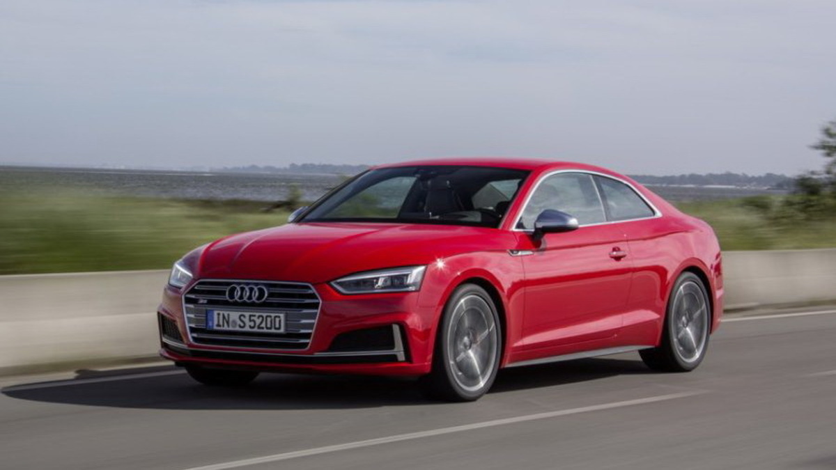 Δοκιμάζουμε το νέο Audi S5, την πιο σπορ εκδοχή του νέου Α5 Coupé, με 354 PS.