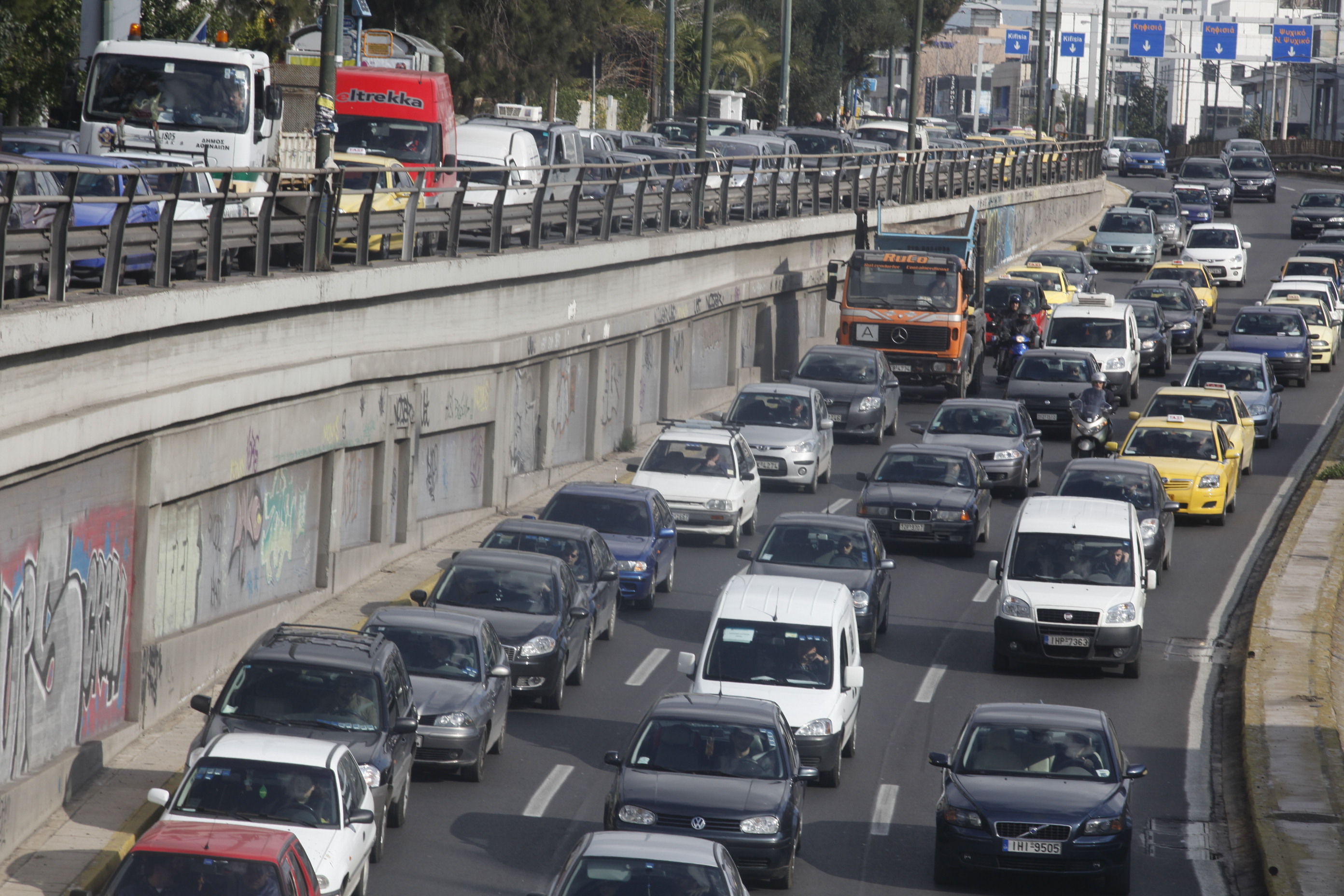 ΕΛΣΤΑΤ: Αύξηση στις πωλήσεις αυτοκινήτων τον Αύγουστο