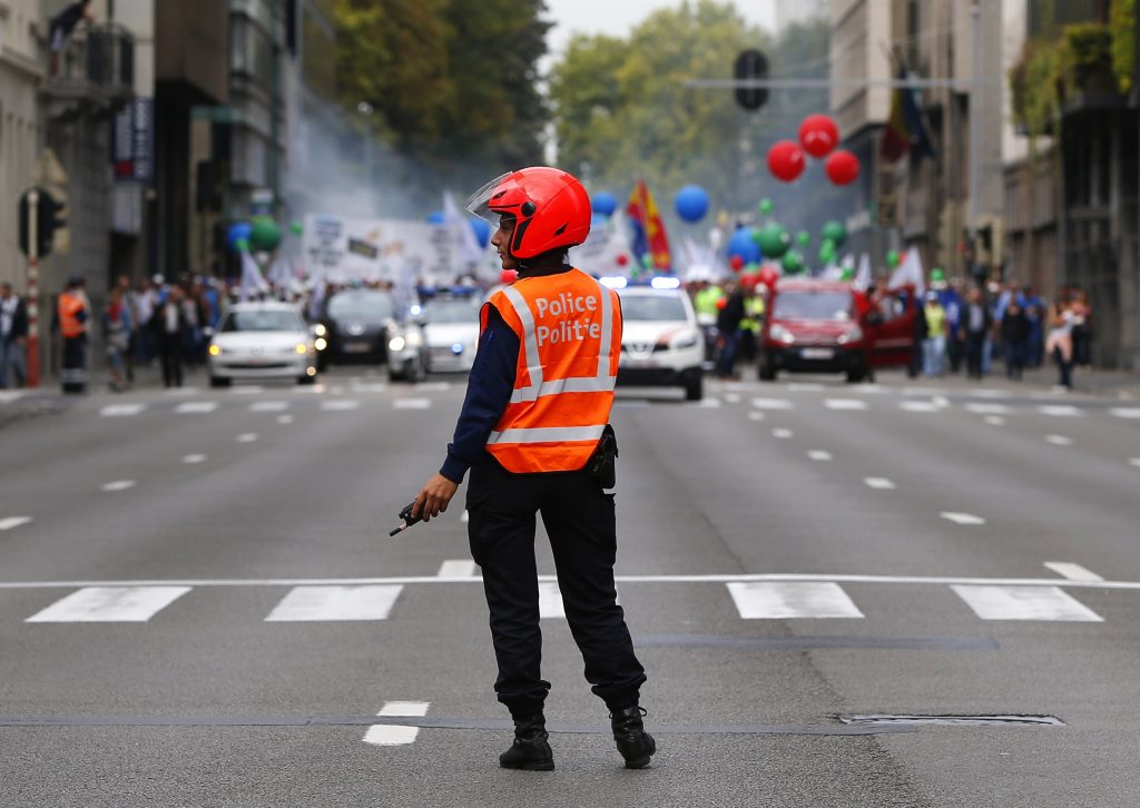 Κάντε παραβάσεις ελεύθερα! Οι τροχονόμοι δεν θα… “γράφουν”!