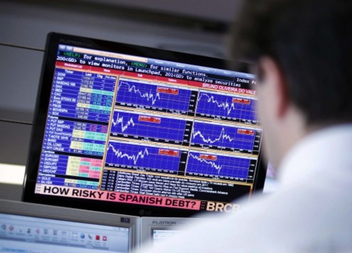 Bloomberg: Οι μεγαλύτεροι επενδυτές του κόσμου εμπιστεύονται τα ελληνικά ομόλογα