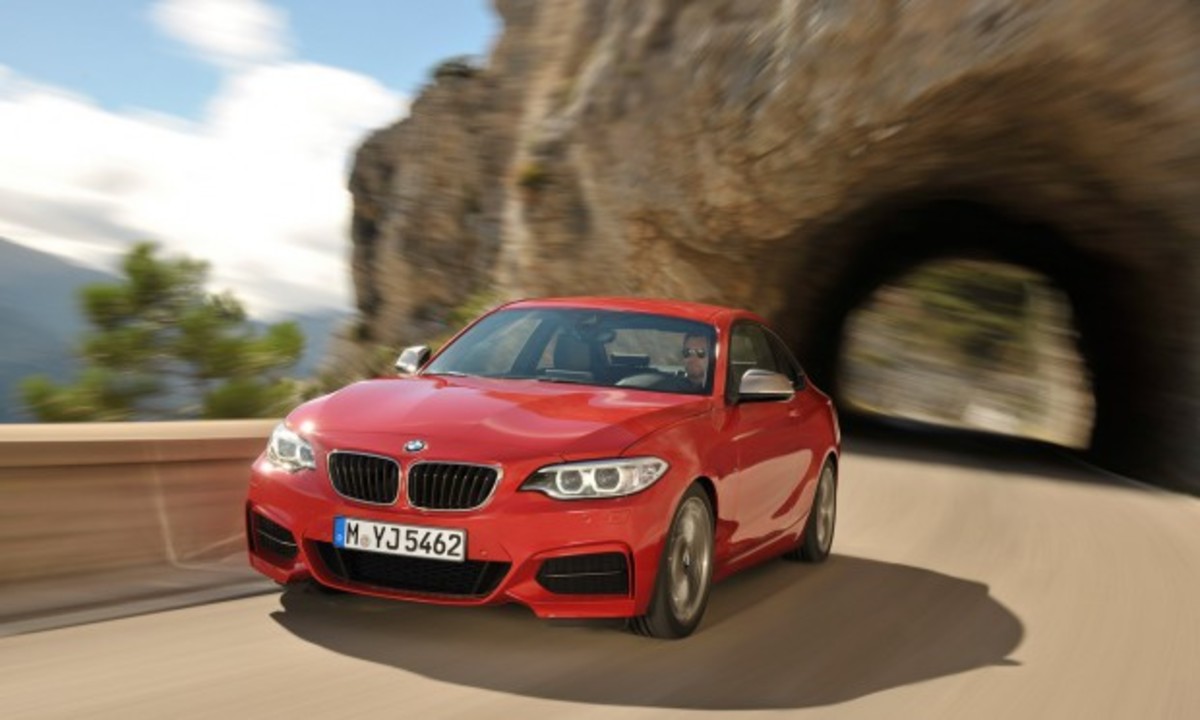 BMW M235i Racing: Αγωνιστική έκδοση για ιδιώτες ετοιμάζει η BMW