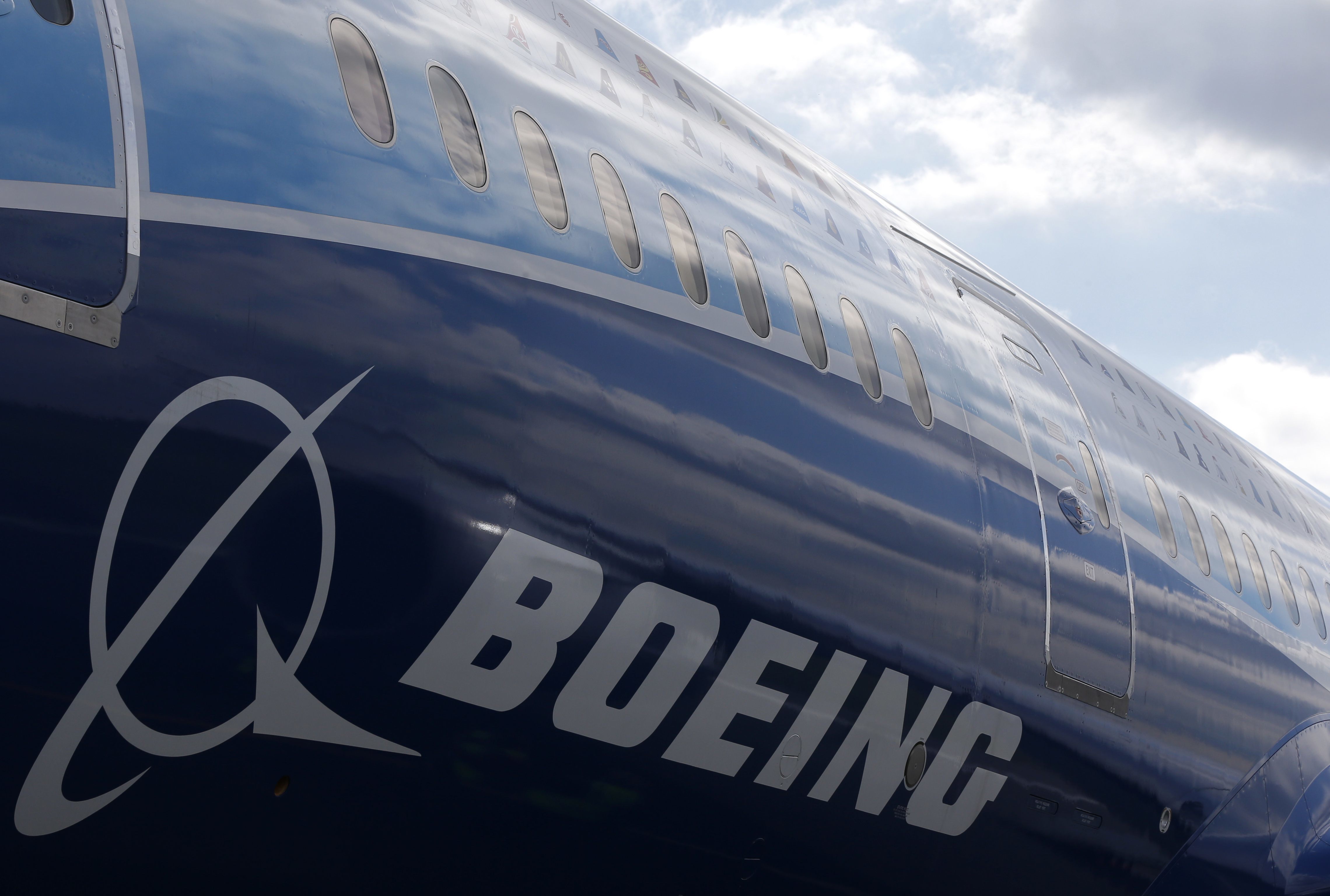 Στον αέρα ξανά το Boeing 787 Dreamliner