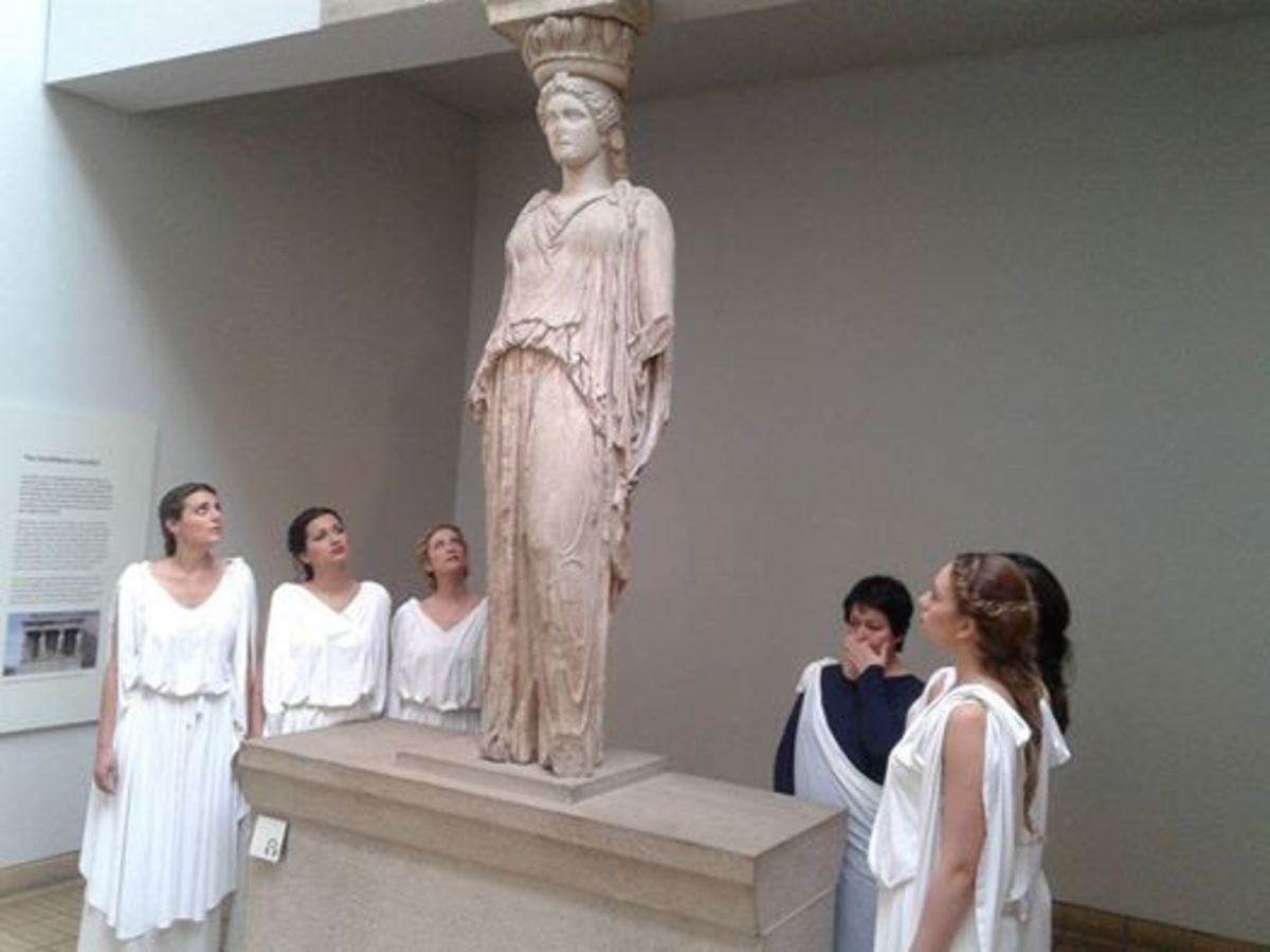 Όταν οι “Καρυάτιδες” συνάντησαν τη χαμένη “αδερφή” τους στο Βρετανικό Μουσείο (ΦΩΤΟ)