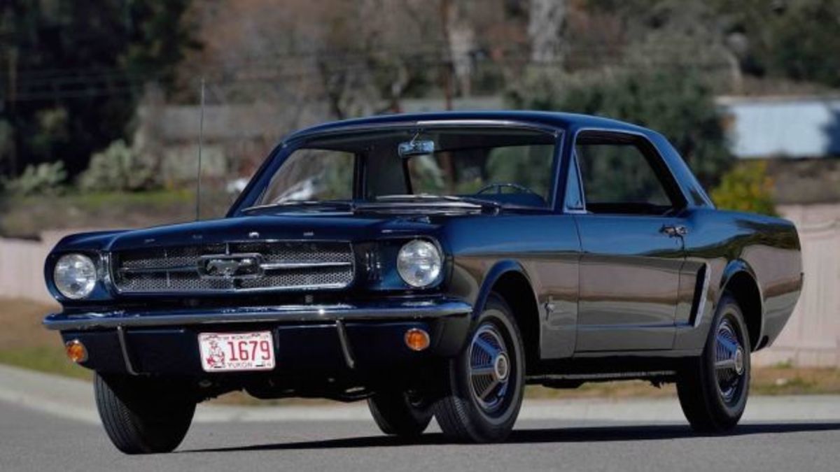 Στο σφυρί η πρώτη Ford Mustang hardtop