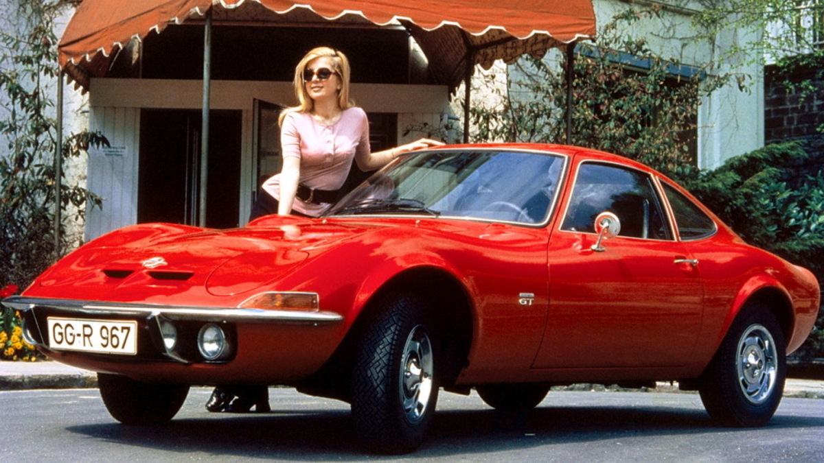 Opel GT 1968-1973, μια νοσταλγική ματιά στο παρελθόν [pics & vid]