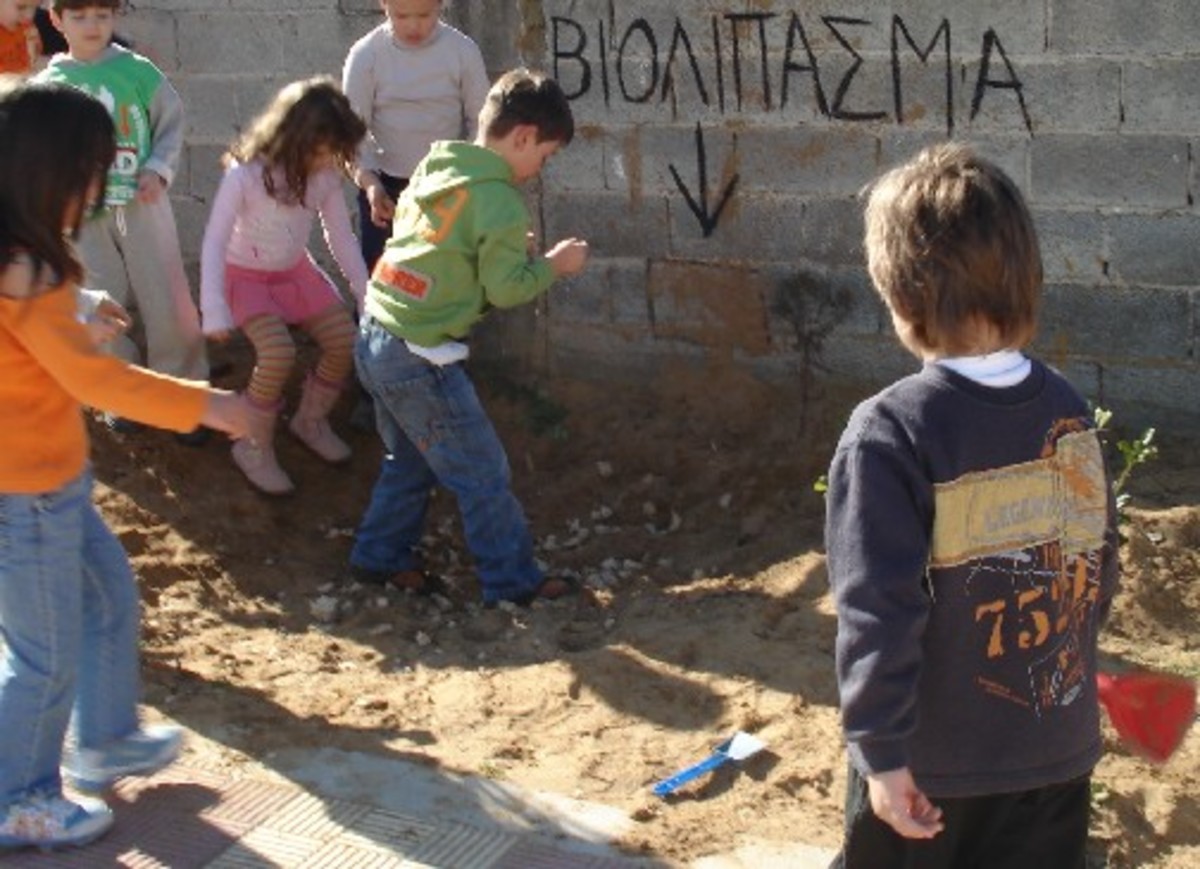 Το σύστημα για τις πλαστικές αγροχημικές συσκευασίες θέτει βάσεις για μια κοινή μεσογειακή πολιτική διαχείρισης