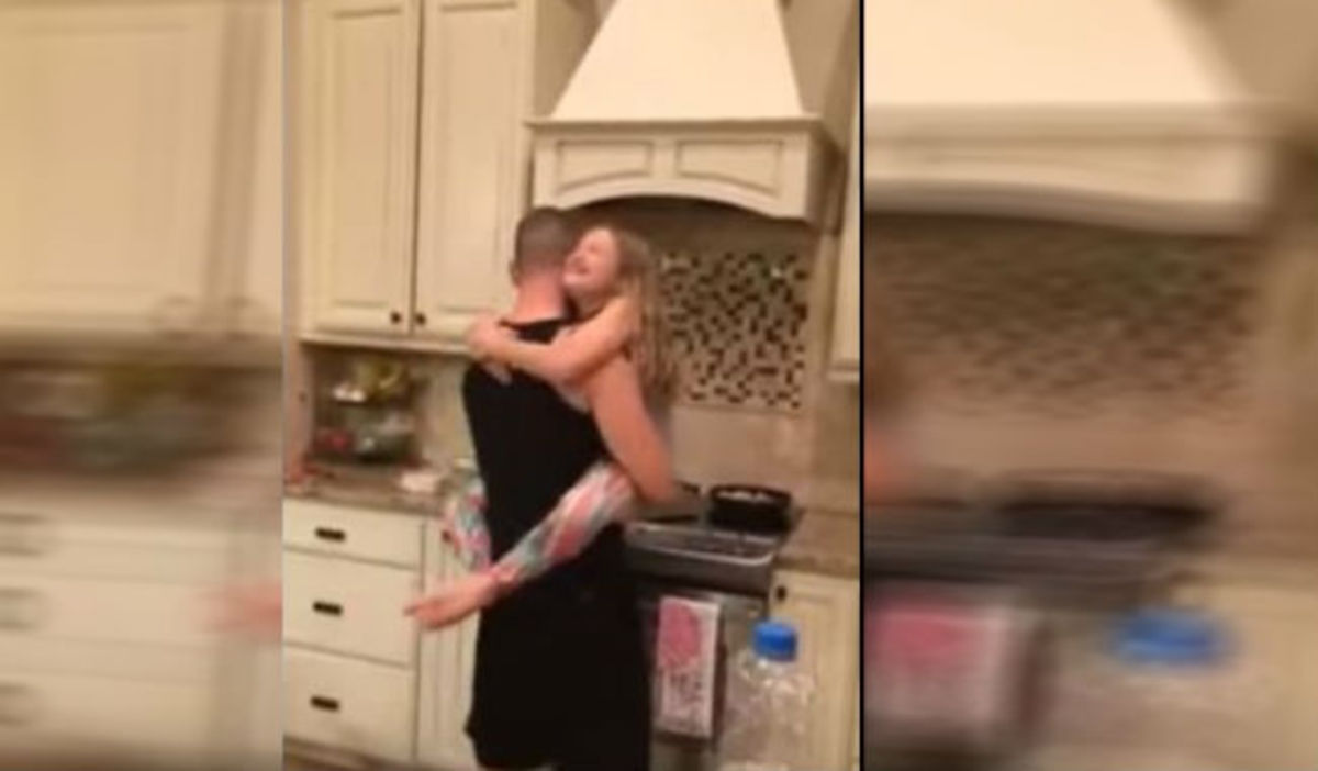 Το βίντεο που θα σας συγκινήσει: Ο χορός ενός πατέρα με την κόρη του στην κουζίνα!