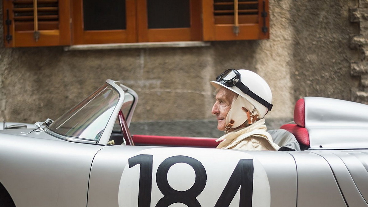 Targa Florio: Δείτε τον 75χρονο Derek Bell, πέντε φορές νικητή των 24 Ωρών του Le Mans, στο τιμόνι μιας Porsche 718 RS60 (VIDEOS)