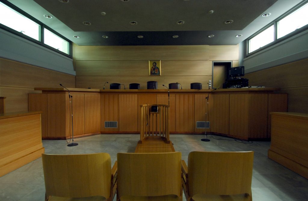 Αλλαγές στον κανονισμό λειτουργίας των δικαστηρίων, ζητούν από τον Χ. Αθανασίου οι διοικητικοί δικαστές
