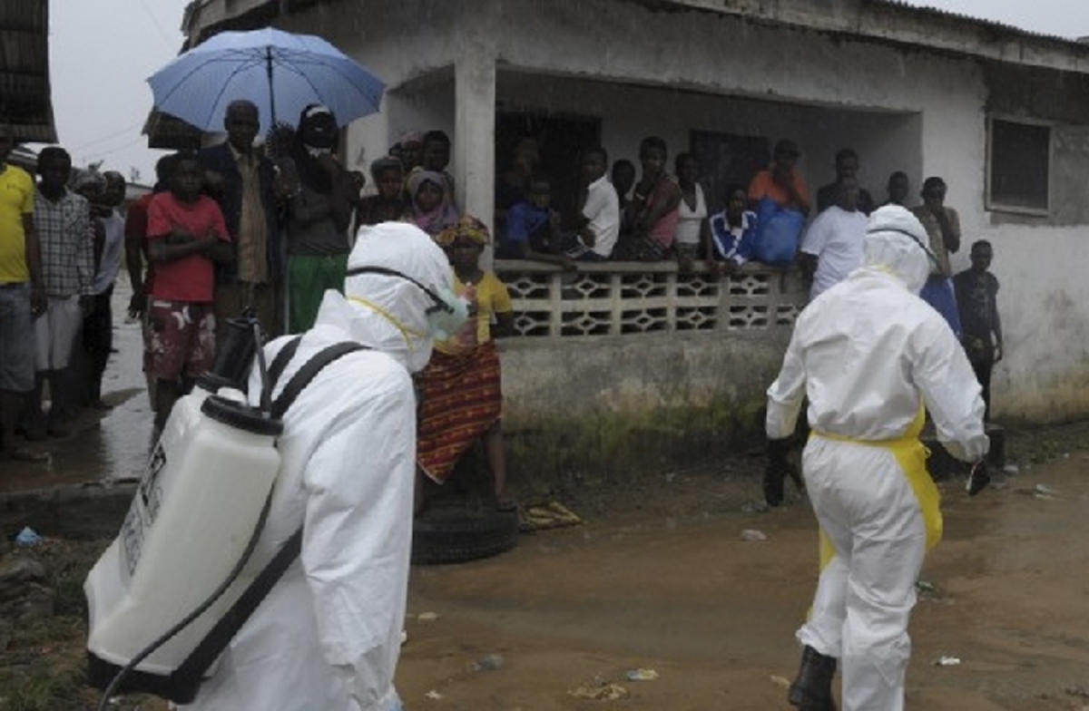 Στους 1.229 οι νεκροί από τον Έμπολα – Τι φοβάται ο Παγκόσμιος Οργανισμός Υγείας