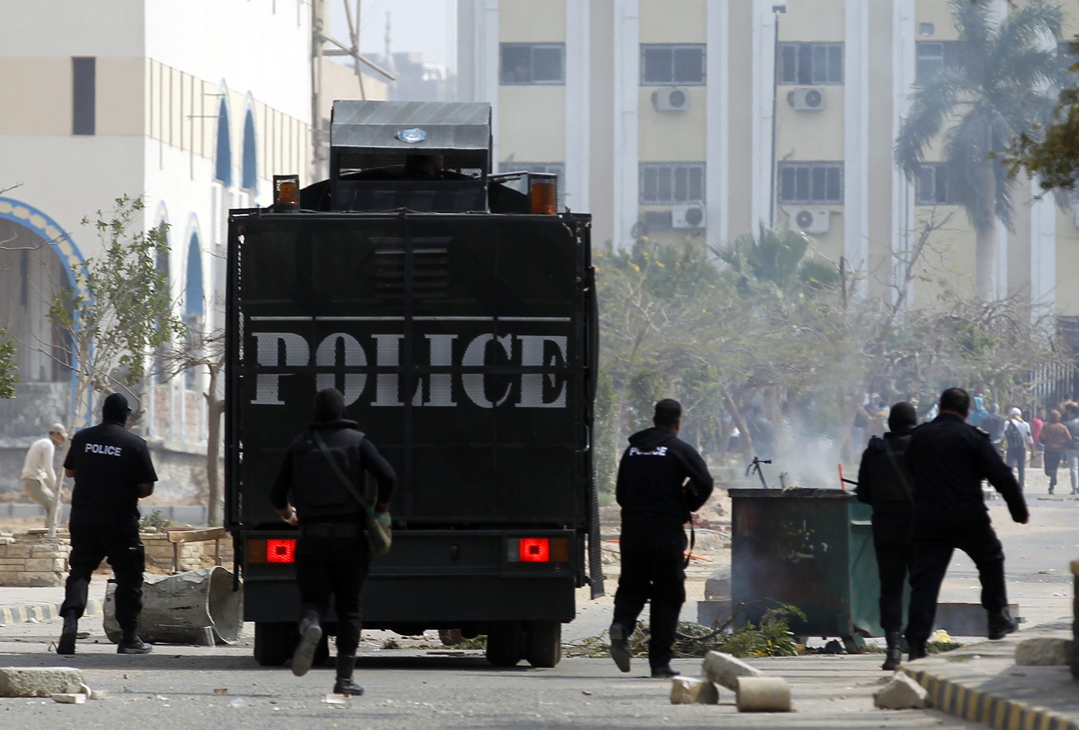 Αίγυπτος: 13χρονος σκοτώθηκε σε συγκρούσεις διαδηλωτών με αστυνομικούς