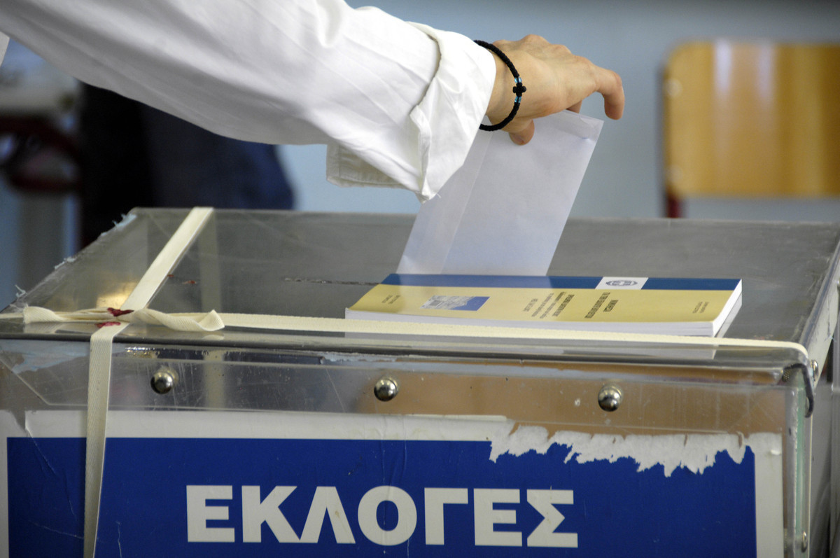 Εκλογές 2015: Αυτά είναι τα 21 κόμματα και οι 4 συνασπισμοί – Έγιναν… συνασπισμός οι ΑΝΕΛ