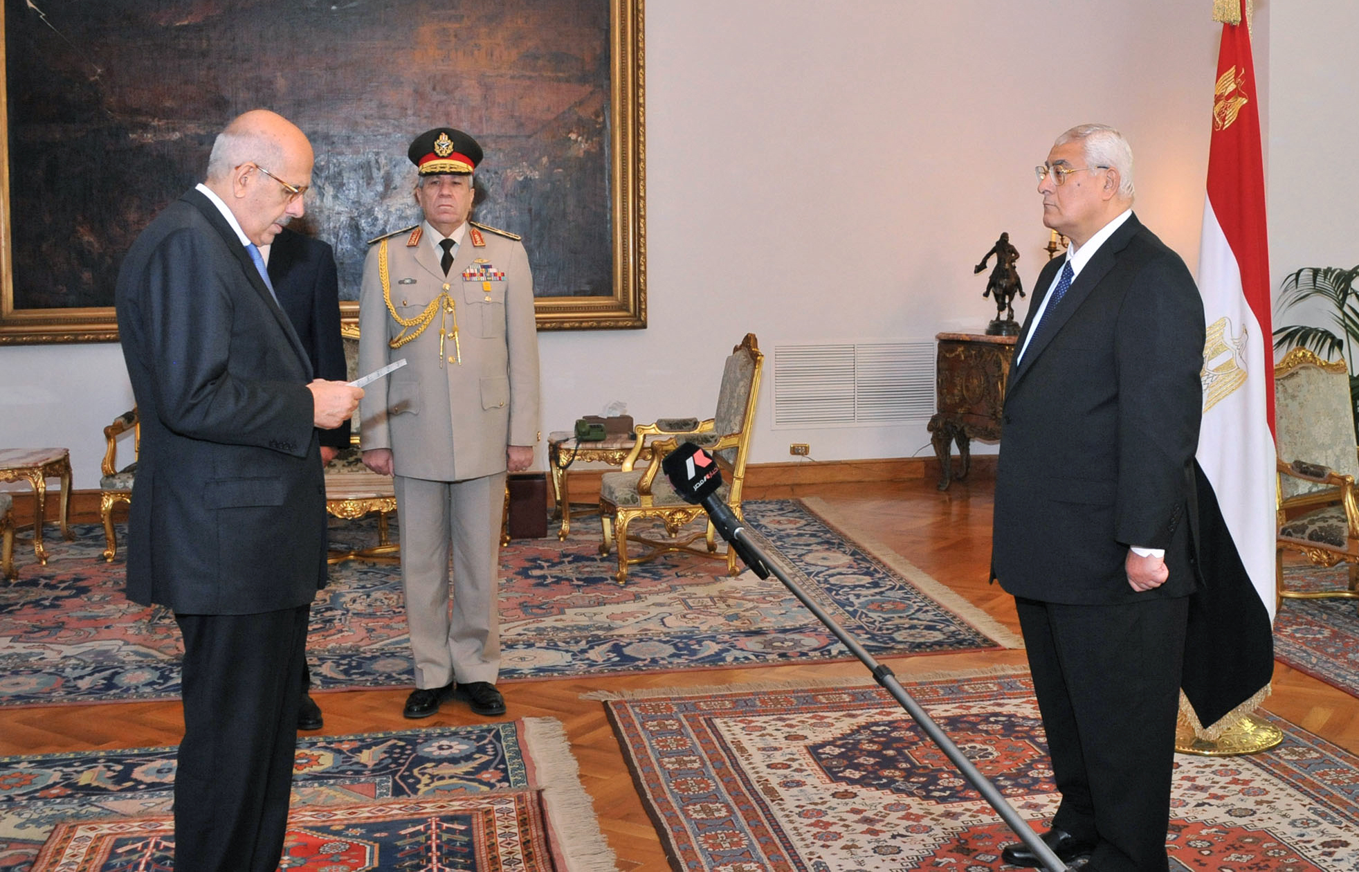 Ο Ελ Μπαραντέι ορκίστηκε αντιπρόεδρος της Αιγύπτου