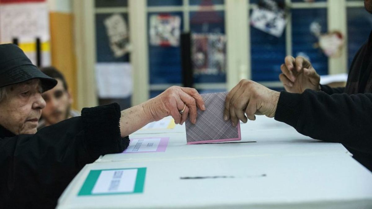 Πρώτο κόμμα οι Δημοκρατικοί, στο 6,1% το “ψηφοδέλτιο Τσίπρα”, στην πρόθεση ψήφου των Ιταλών ενόψει Ευρωεκλογών
