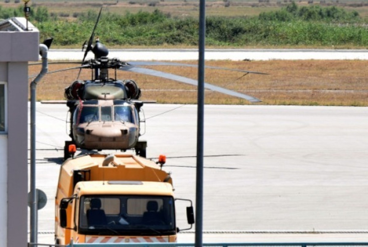 Αλεξανδρούπολη: Προσγειώνεται απόψε το πλήρωμα που θα παραλάβει του τουρκικό ελικόπτερο