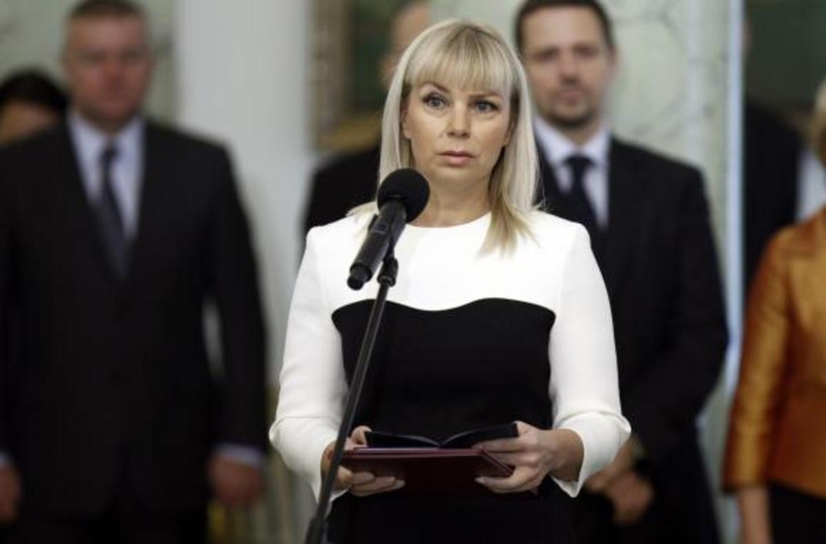 Η αντιπρόεδρος της πολωνικής κυβέρνησης θα προταθεί για Ευρωπαία Επίτροπος