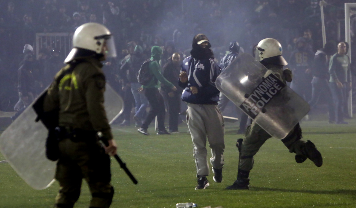 Χούλιγκαν σε διατεταγμένη υπηρεσία! Έκαναν επεισόδια σε αγώνες, επιθέσεις στο ΠΑΣΟΚ, εμπόριο ναρκωτικών και ληστείες!