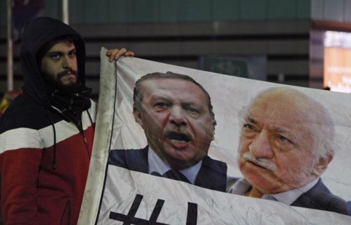 “Καλή χρονιά κύριε Ερντογάν” – Χρονιά κρίσης για τον Τούρκο πρωθυπουργό το 2014