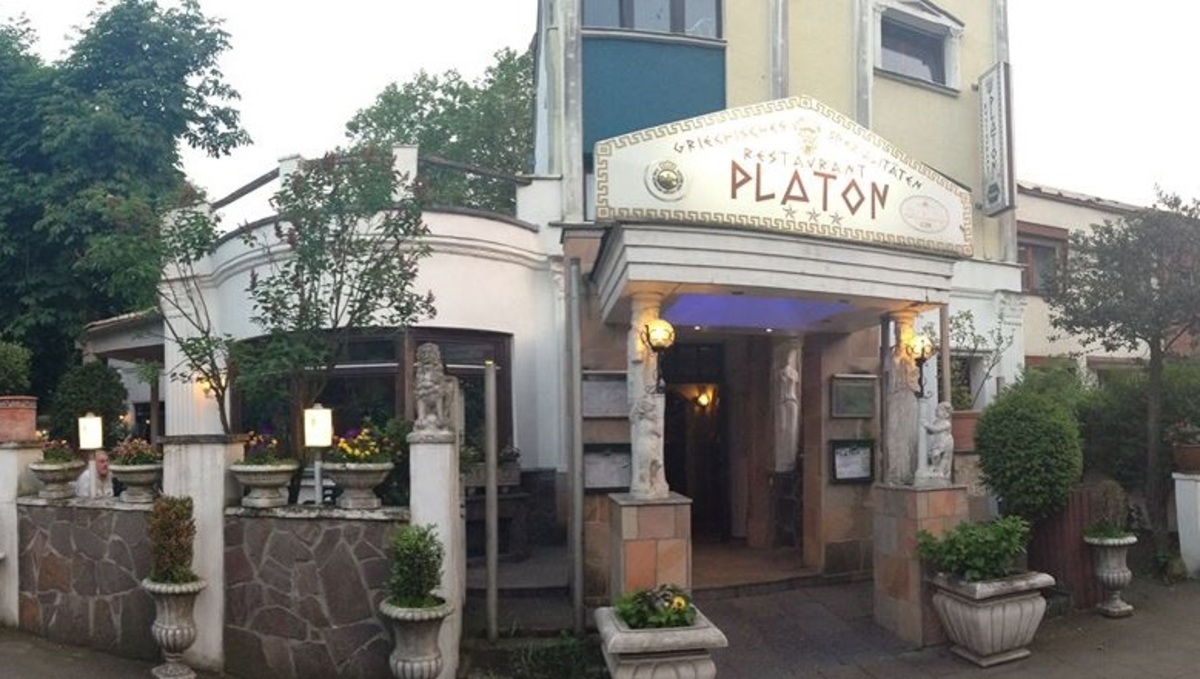 ΦΩΤΟ FACEBOOK: RESTAURANT PLATON