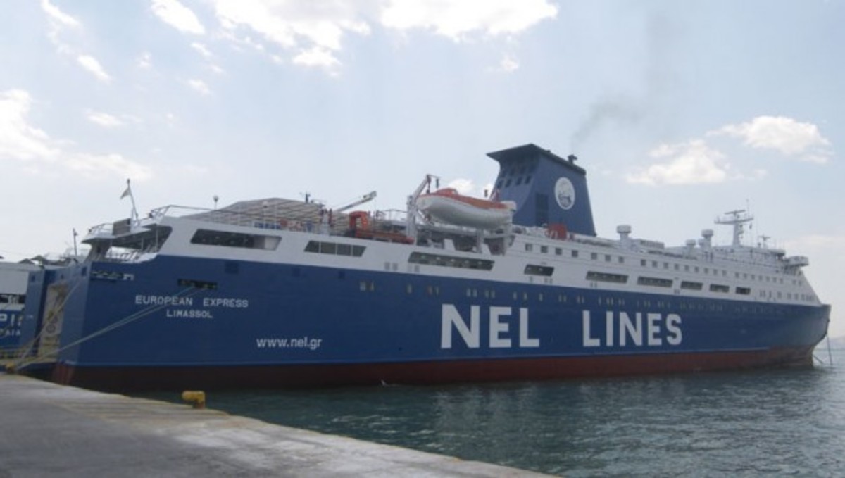 “Καταραμένο” πλοίο! Νέα Οδύσσεια για τους επιβάτες του European Express – Βλάβη στον καταπέλτη το καθήλωσε στην Ικαρία